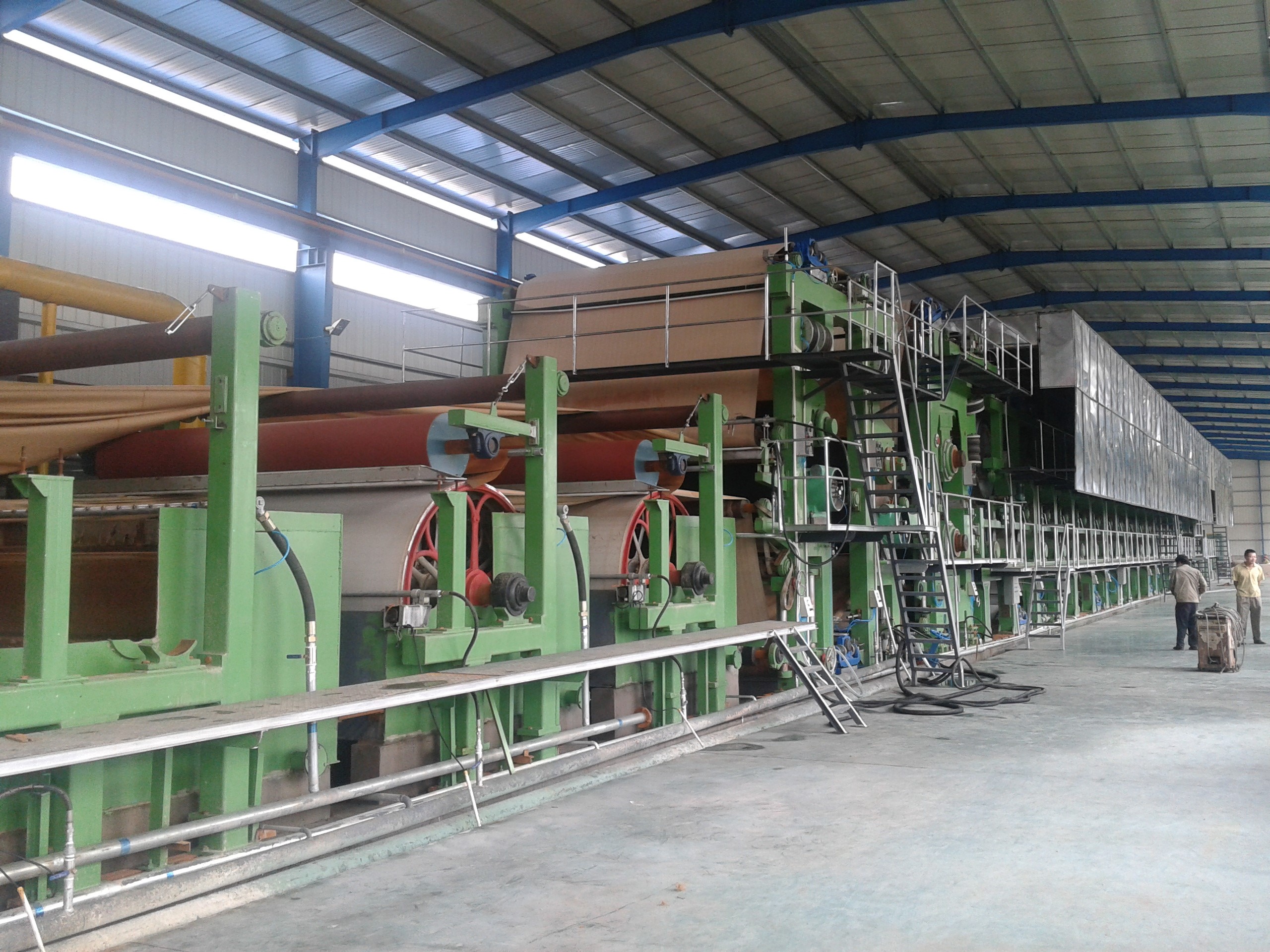 Cylinder mould paper machine
